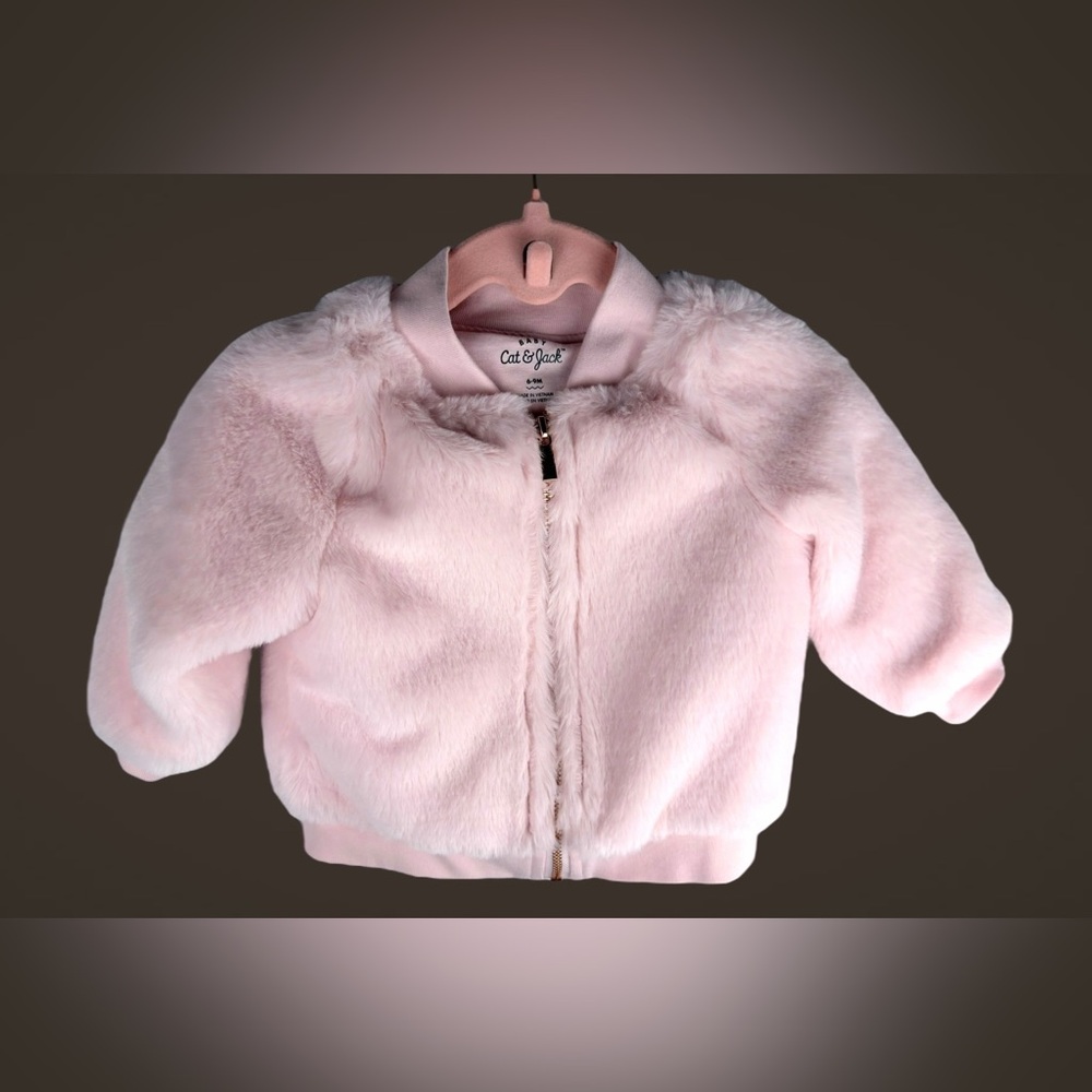 Cat & Jack Baby Pink Faux Fur Zip Jacket – Size 6–9 Months – Excellent - Picture 3 of 11